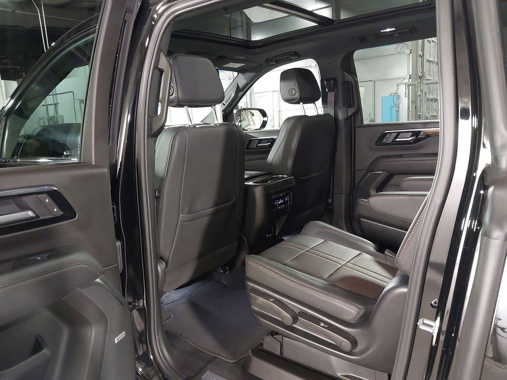 2025 Chevrolet Suburban