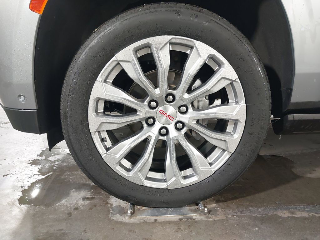 2024 GMC Yukon