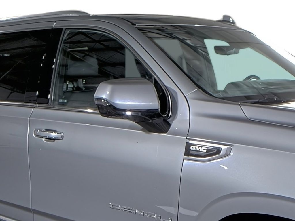 2024 GMC Yukon