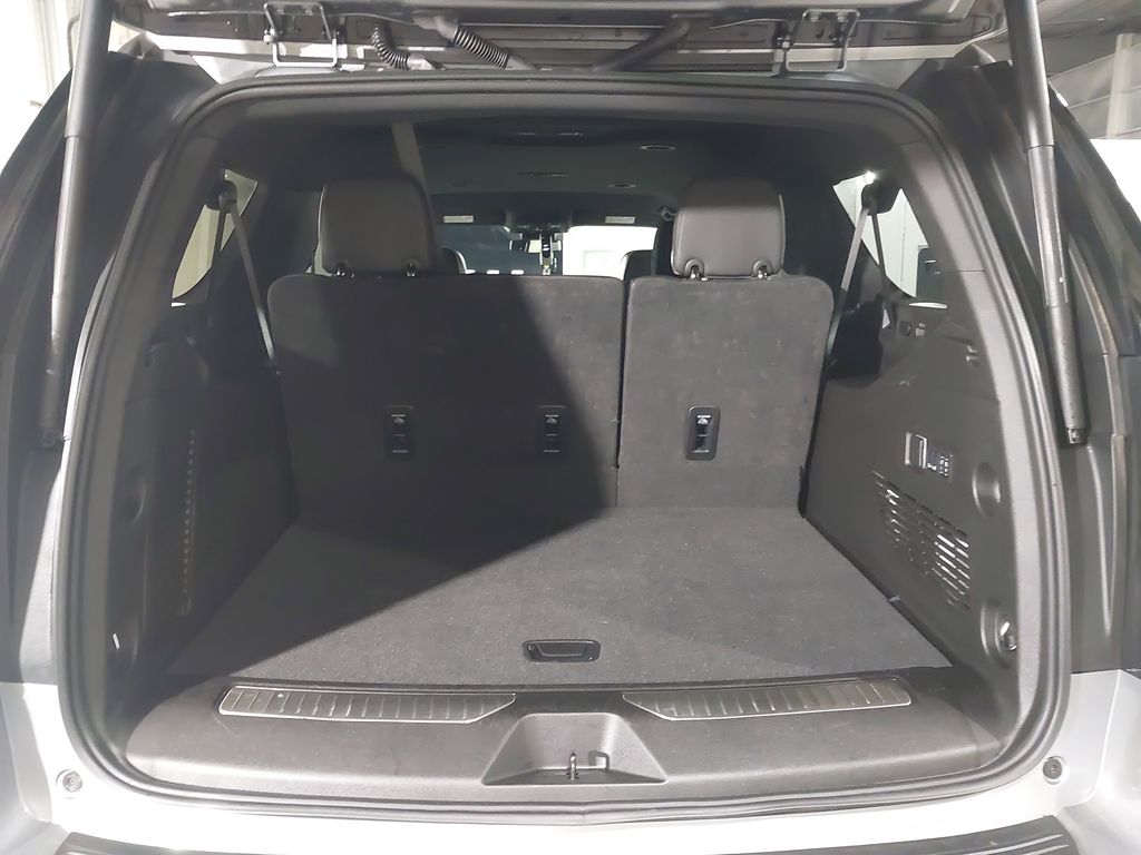 2025 Chevrolet Suburban