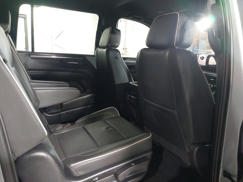 2025 Chevrolet Suburban
