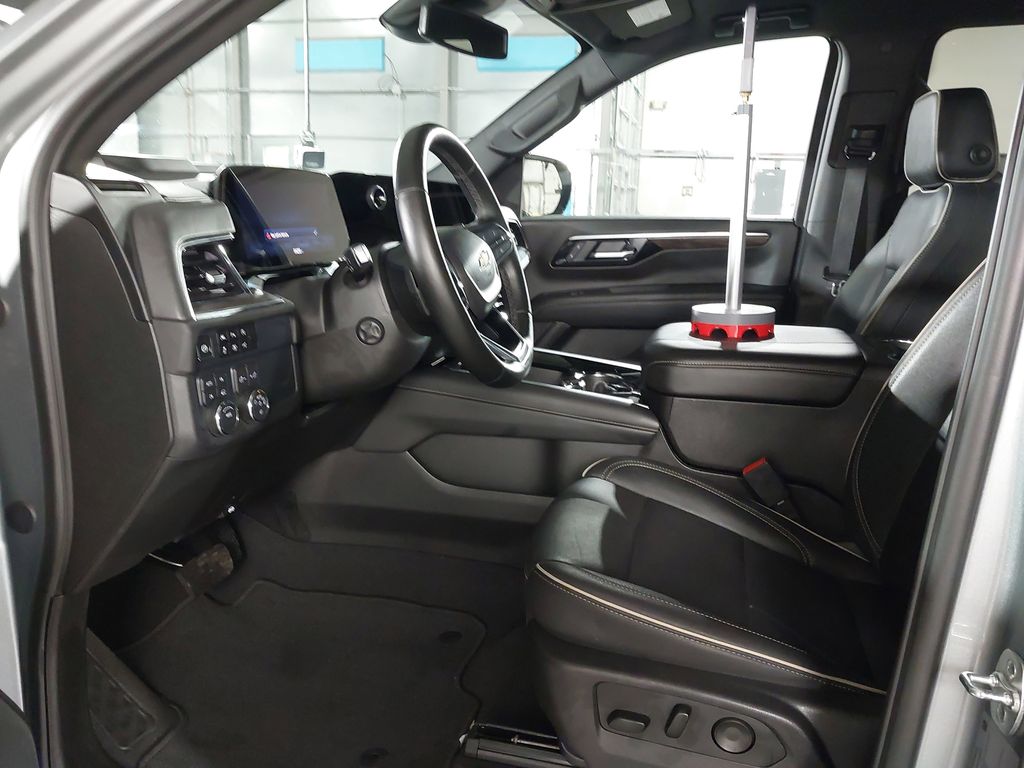 2025 Chevrolet Suburban
