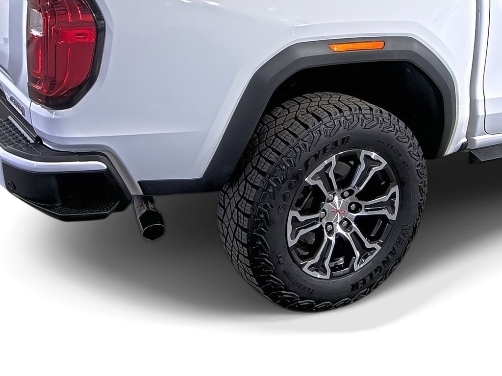 2024 GMC Canyon
