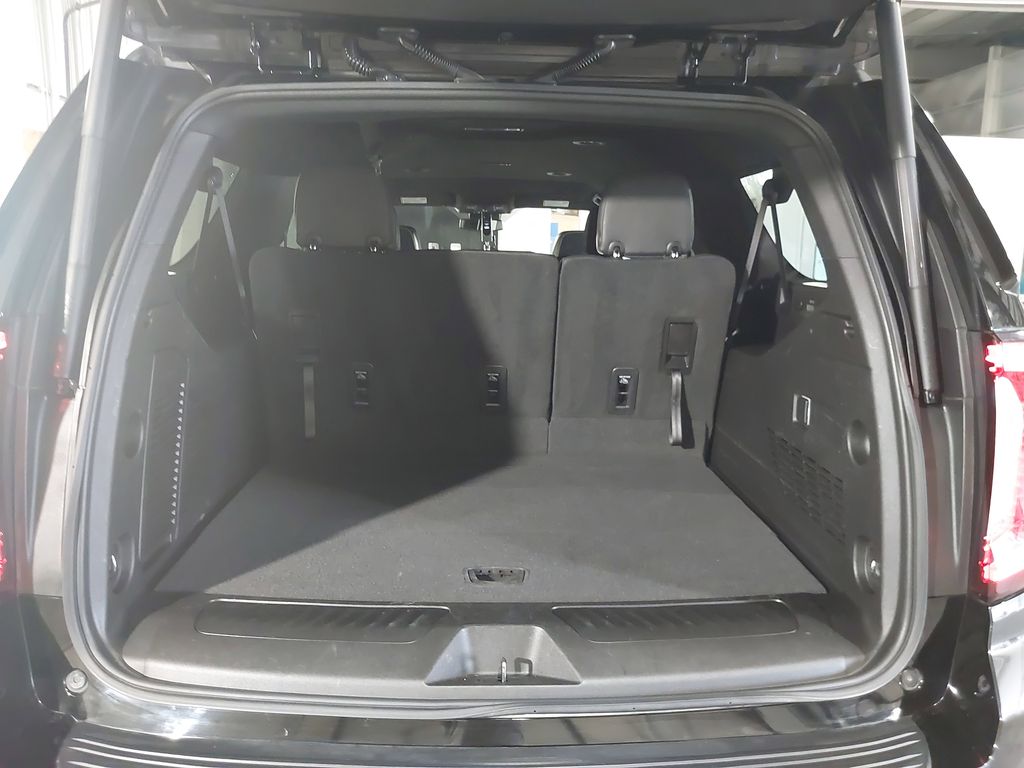 2023 GMC Yukon XL SLT - Photo 22