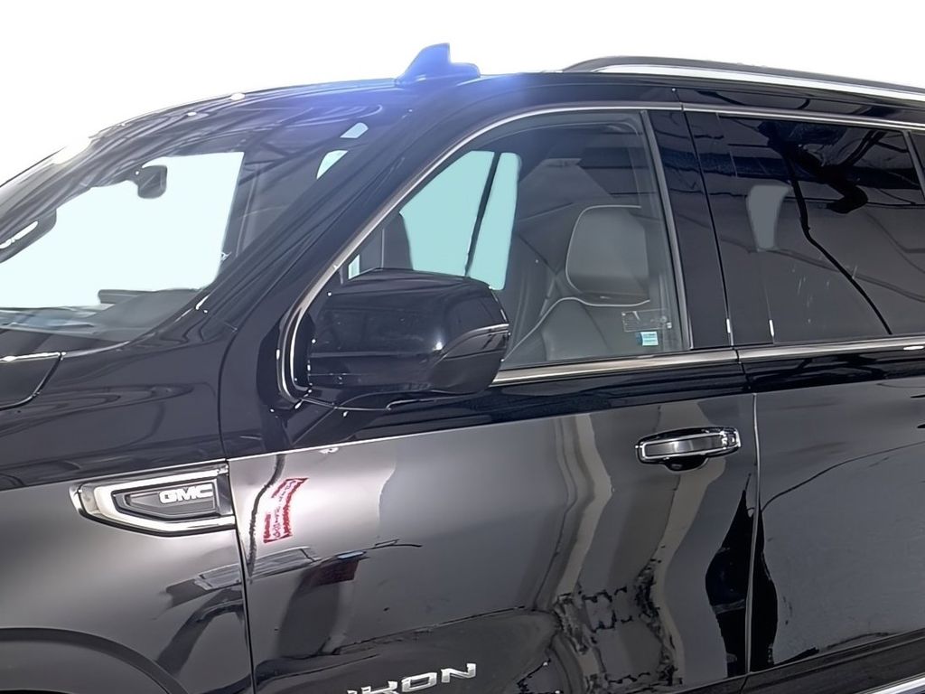 2023 GMC Yukon XL SLT - Photo 8