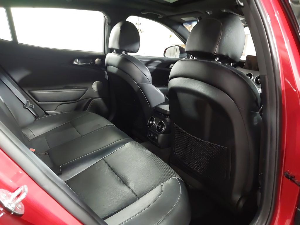 2023 Kia Stinger