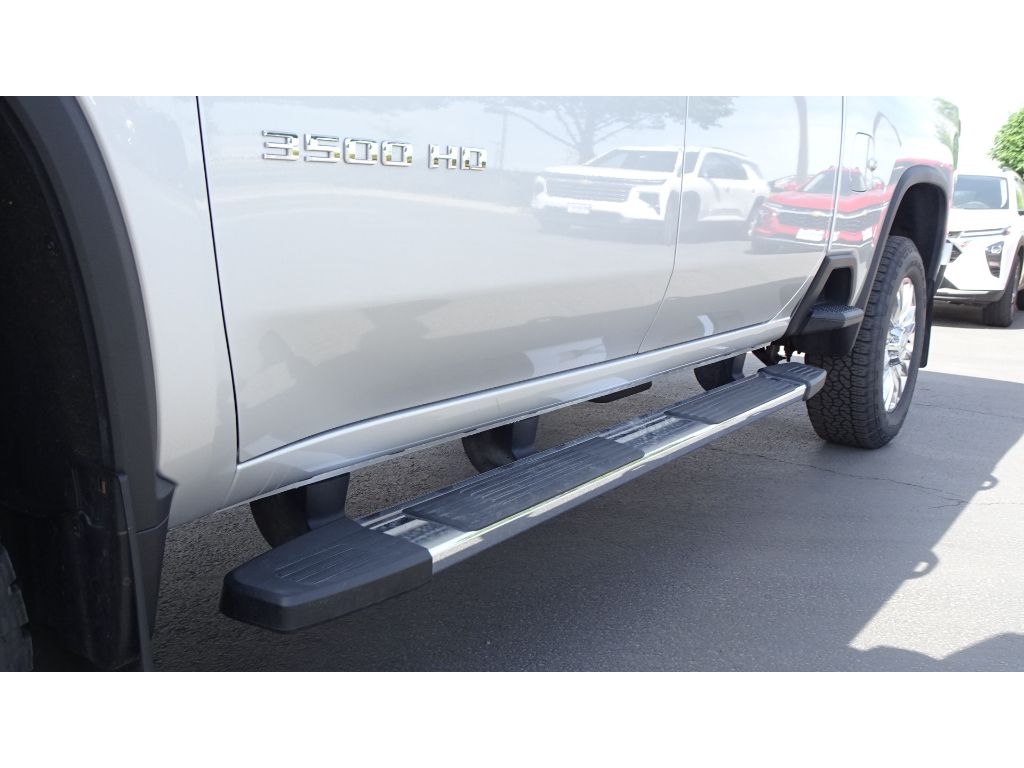 2022 Chevrolet Silverado 3500