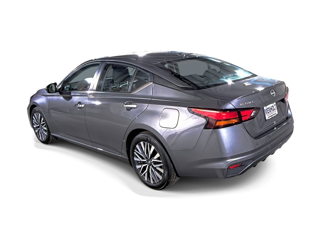2025 Nissan Altima