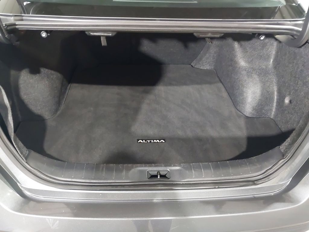 2025 Nissan Altima