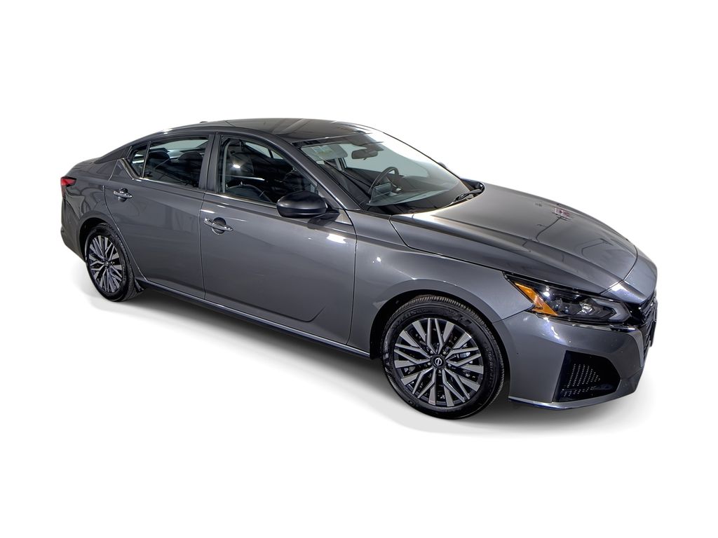 2025 Nissan Altima