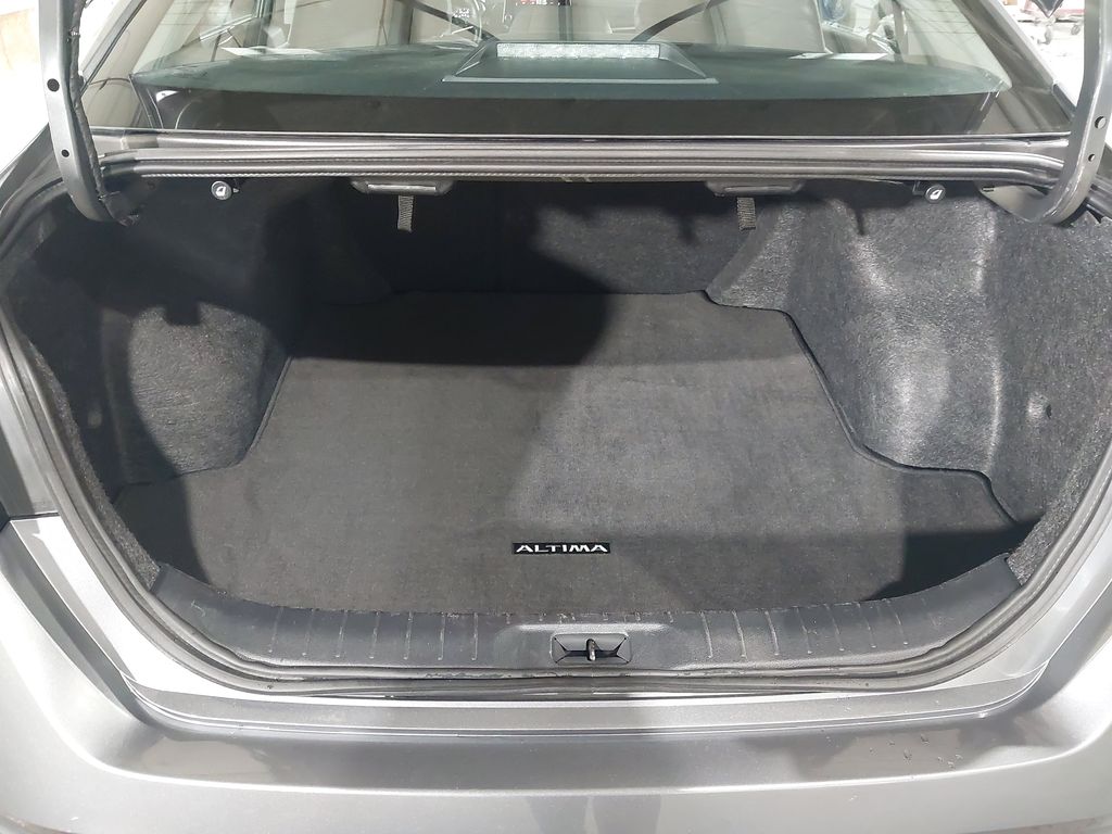 2025 Nissan Altima