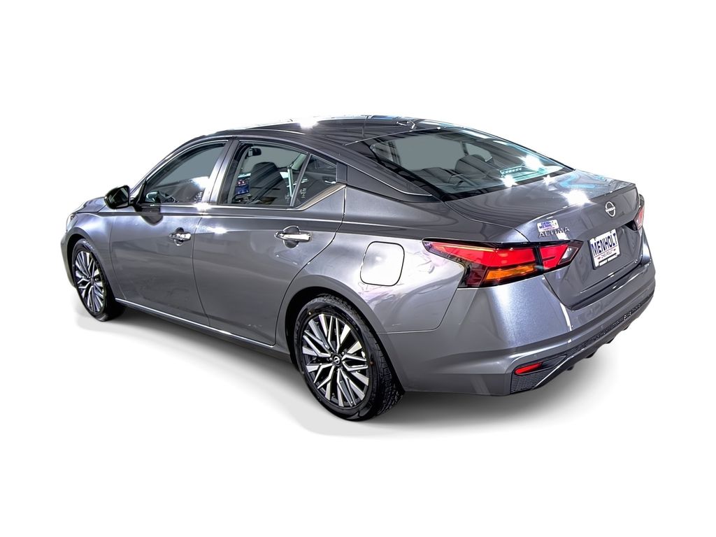 2025 Nissan Altima