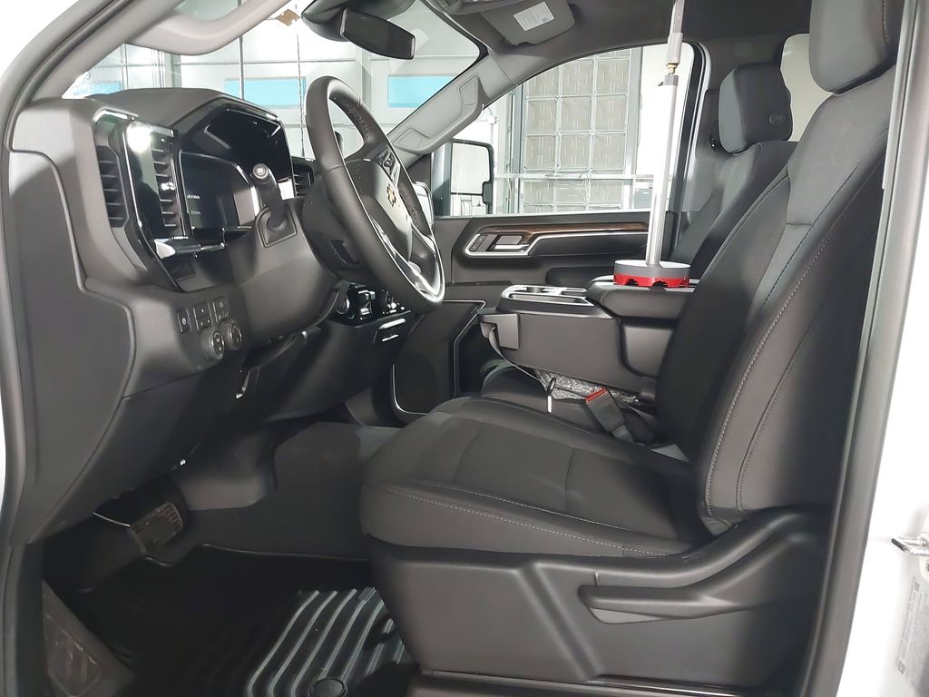 2026 Chevrolet Silverado 3500