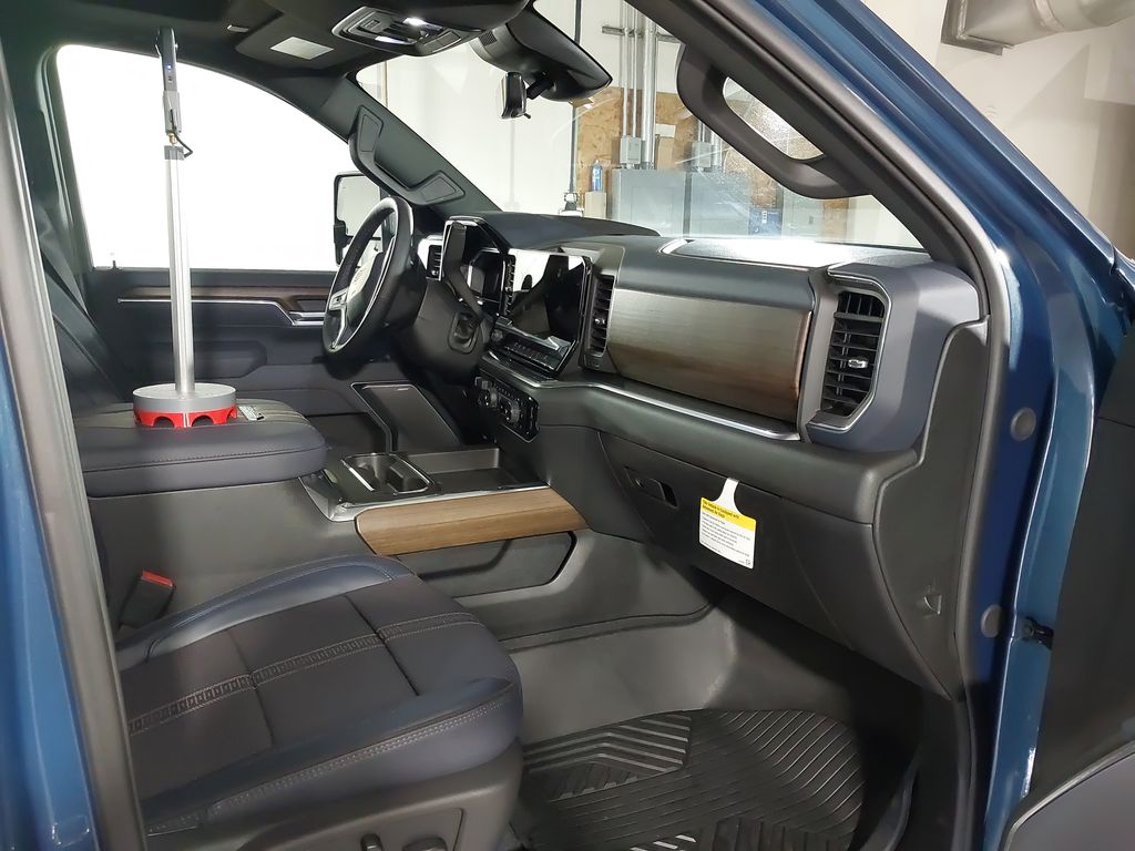 2026 Chevrolet Silverado 3500