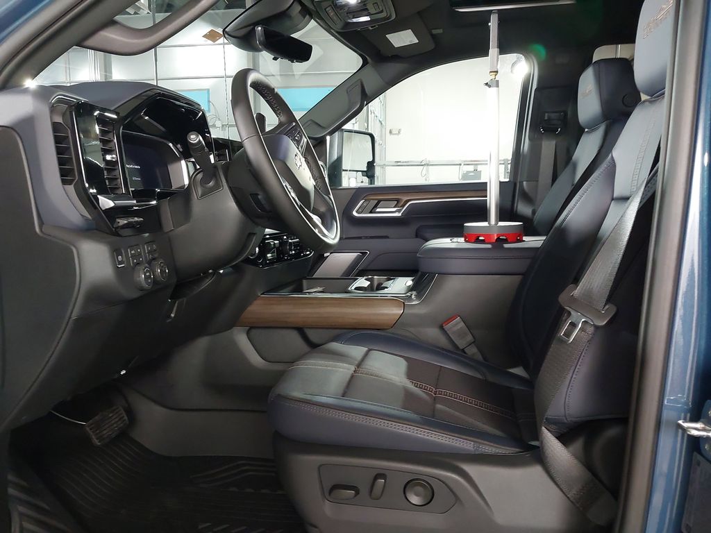 2026 Chevrolet Silverado 3500