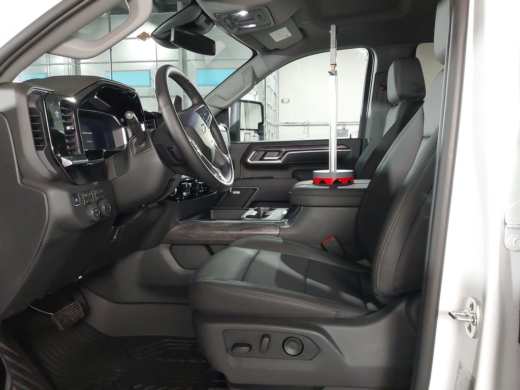 2026 Chevrolet Silverado 3500