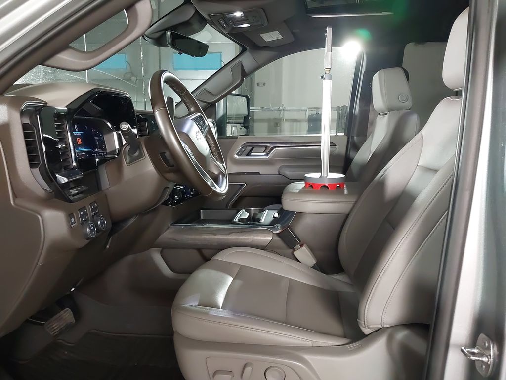 2024 Chevrolet Silverado 3500