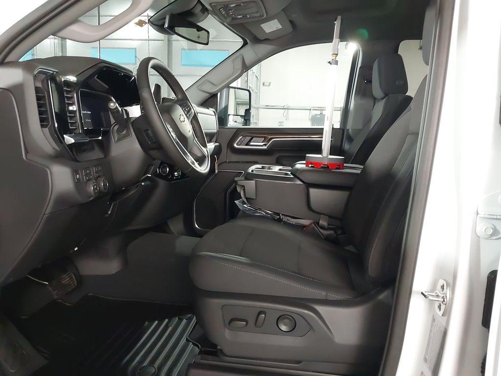 2026 Chevrolet Silverado 3500