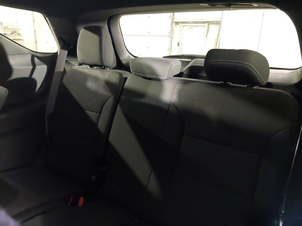 2025 Chevrolet Traverse LT - Photo 21