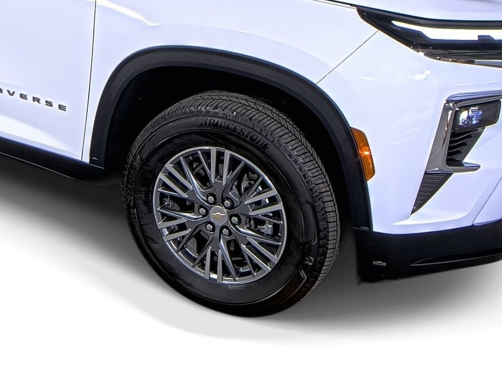 2025 Chevrolet Traverse LT - Photo 14