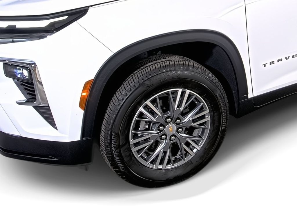 2025 Chevrolet Traverse LT - Photo 7