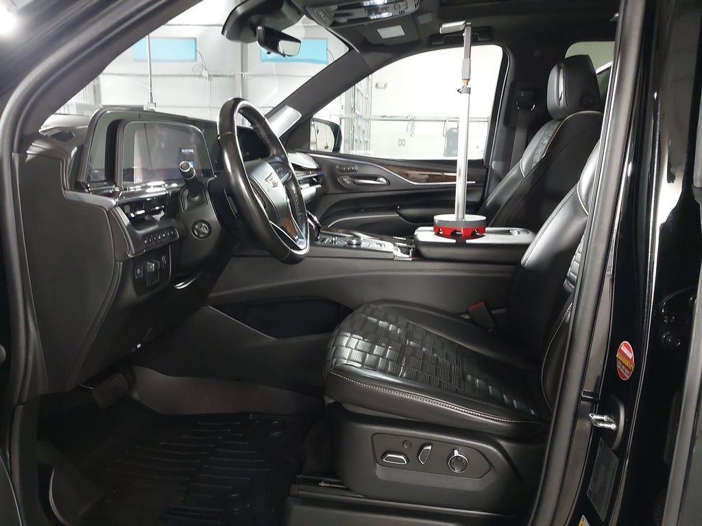 2022 Cadillac Escalade ESV