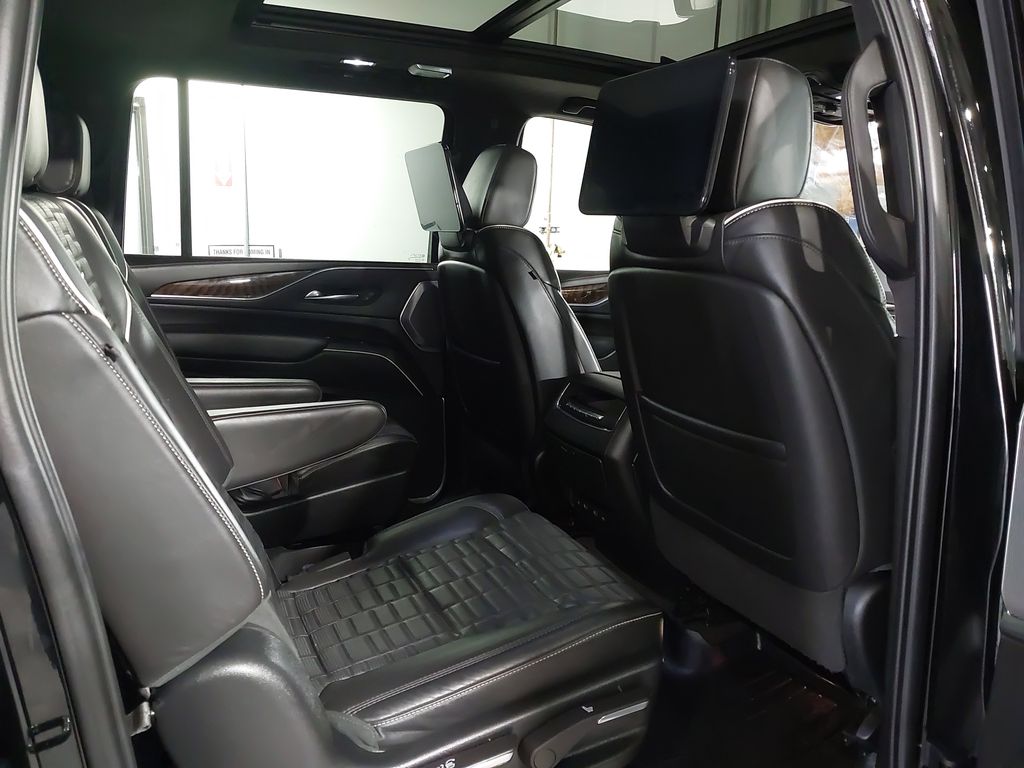 2022 Cadillac Escalade ESV