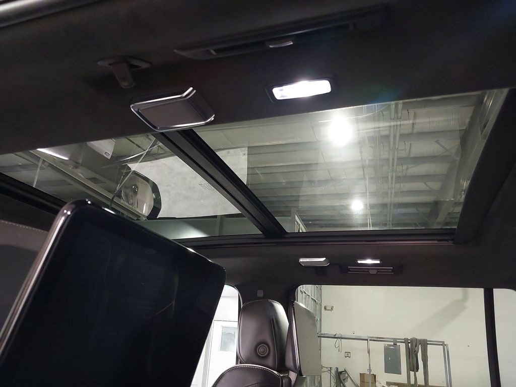 2022 Cadillac Escalade ESV