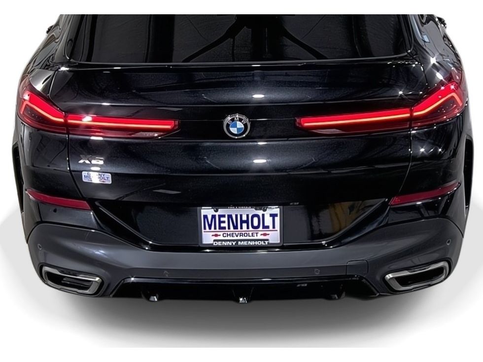 2021 BMW X6