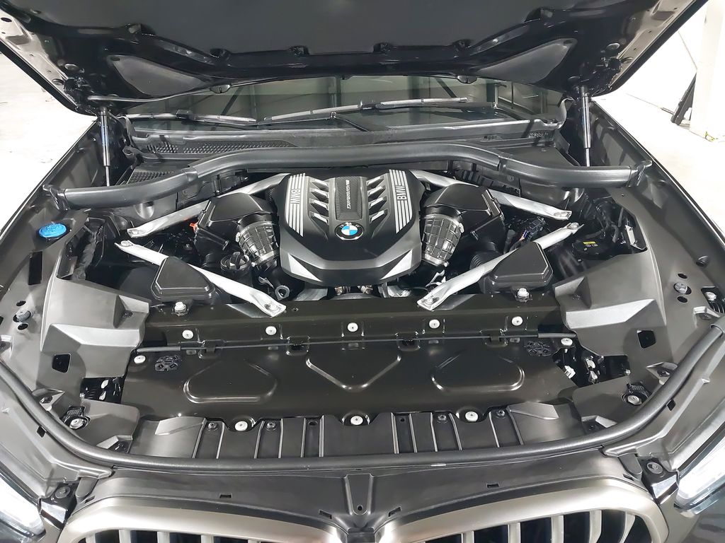 2021 BMW X6