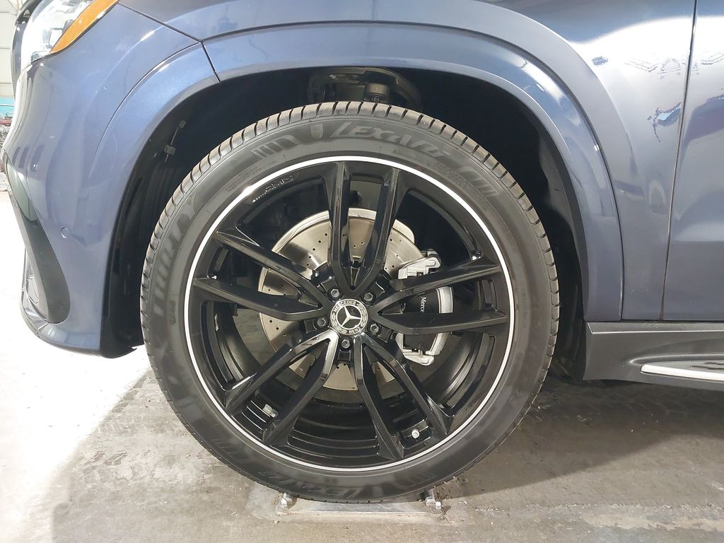 2024 Mercedes-Benz GLS