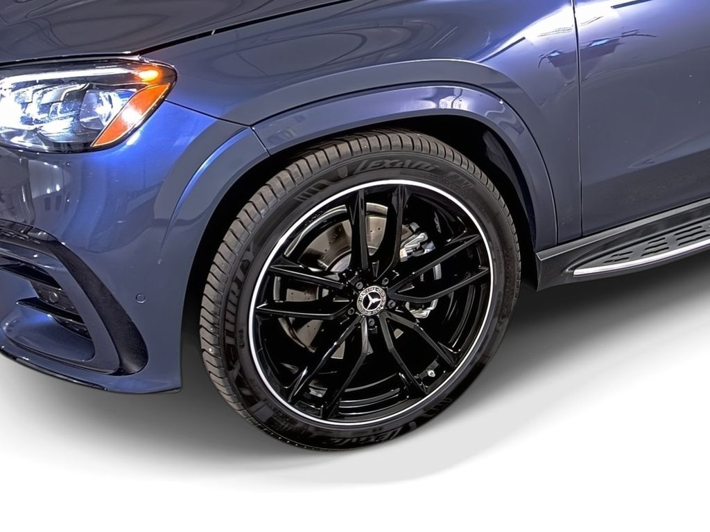 2024 Mercedes-Benz GLS