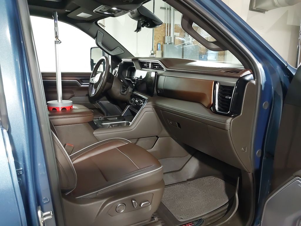 2025 GMC Sierra 3500