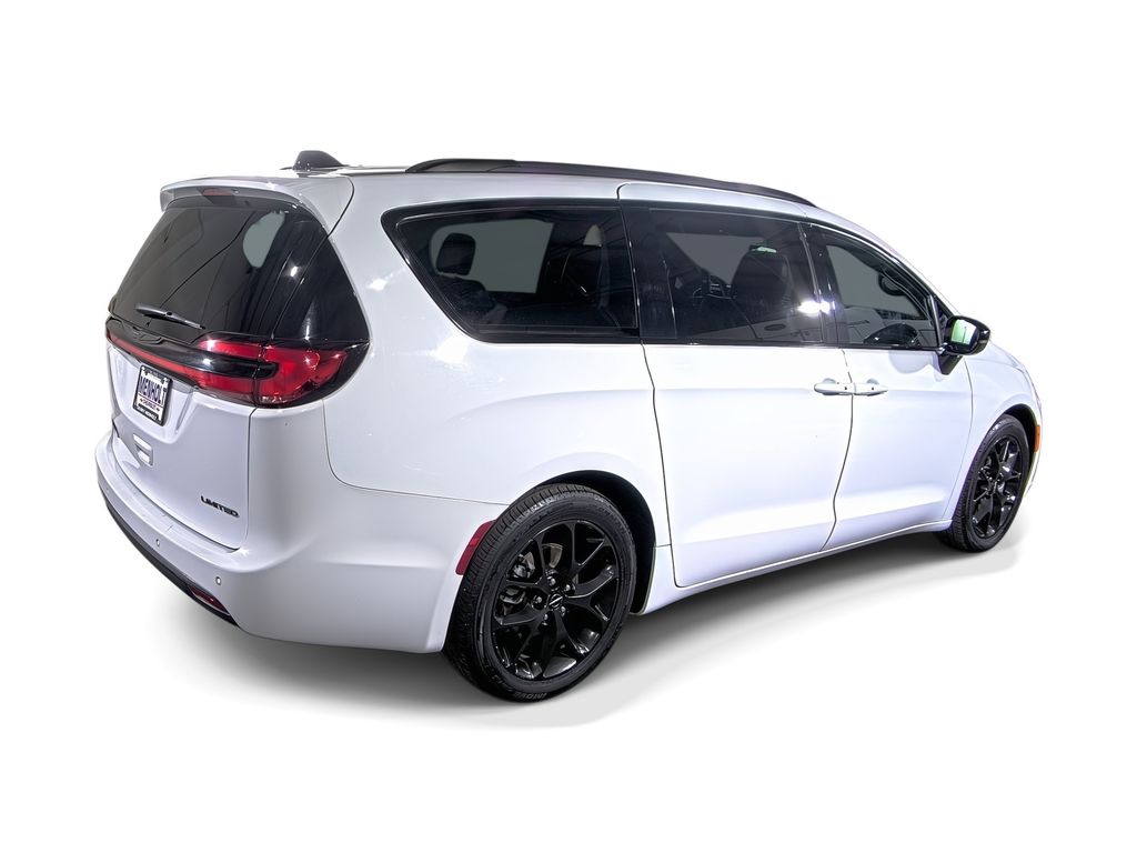 2025 Chrysler Pacifica