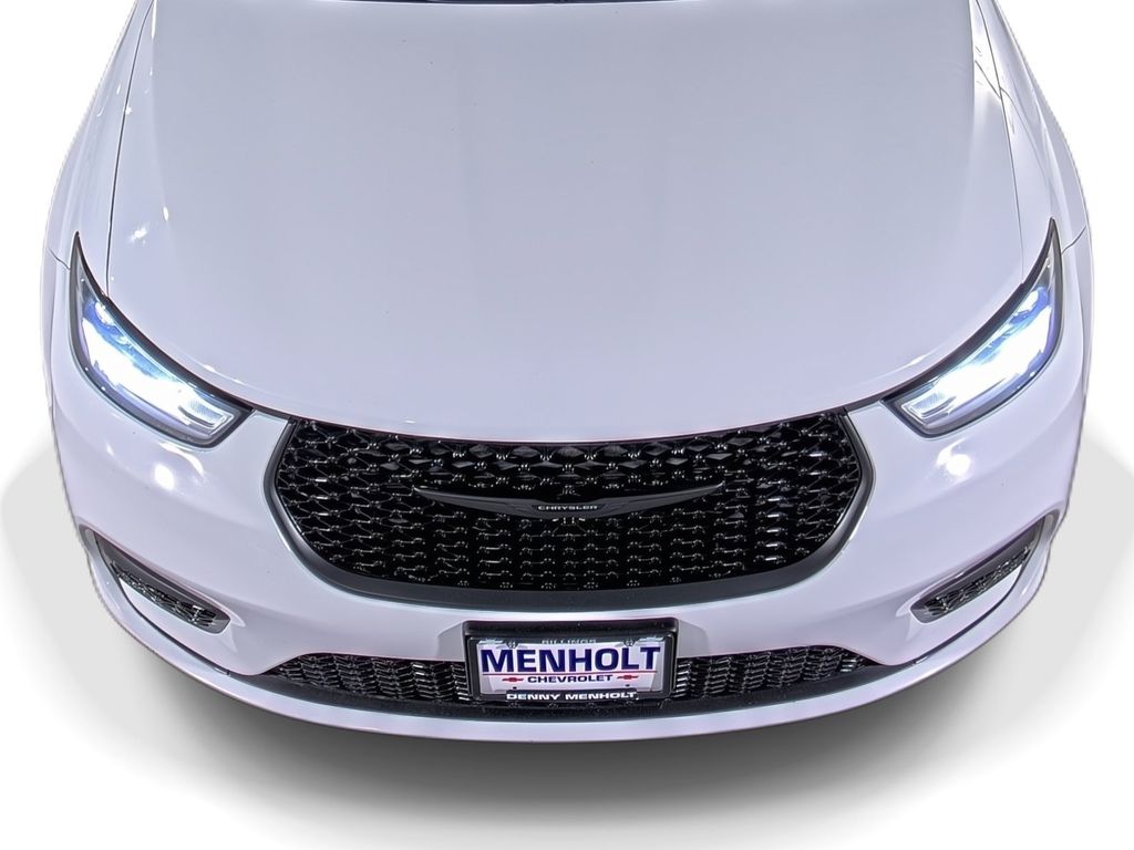2025 Chrysler Pacifica