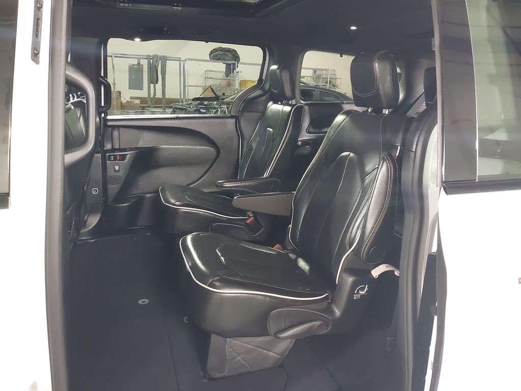 2025 Chrysler Pacifica