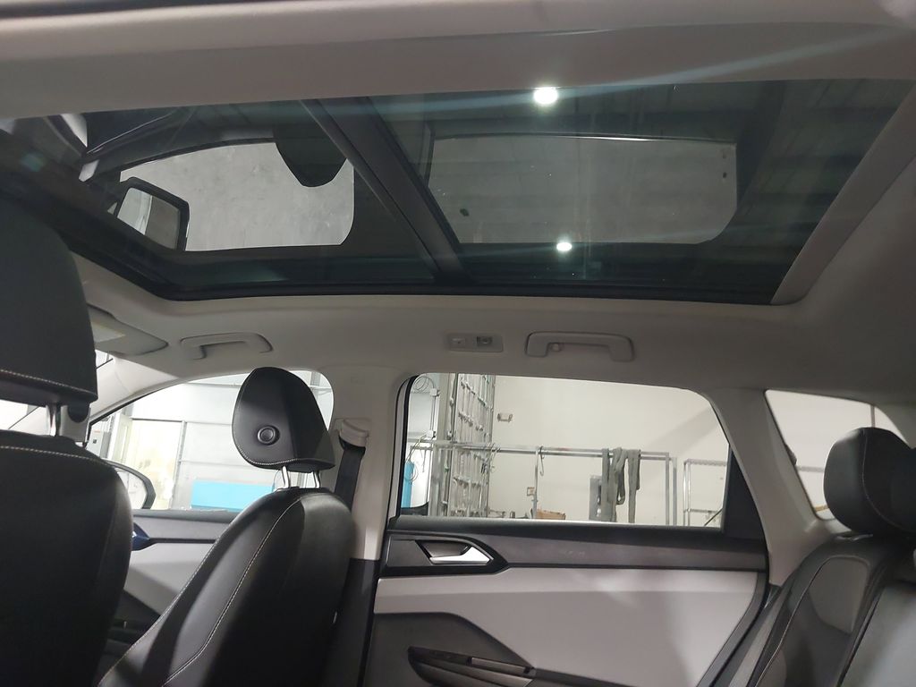 2023 Volkswagen Taos
