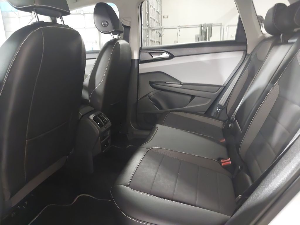 2023 Volkswagen Taos