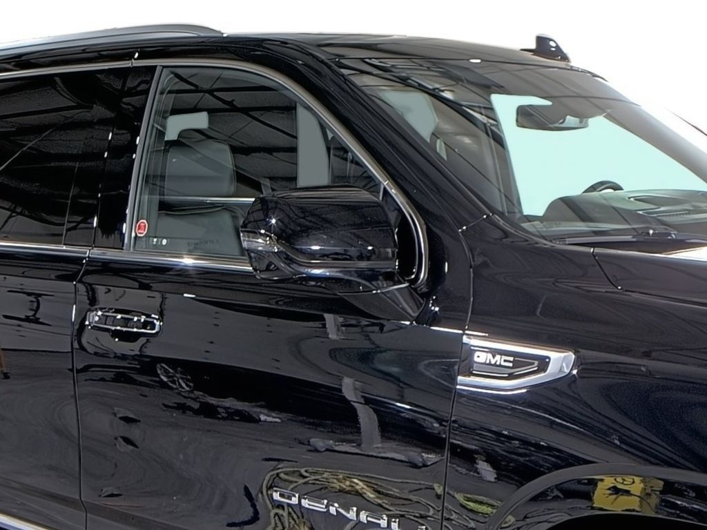 2023 GMC Yukon