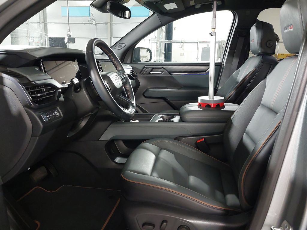 2025 GMC Acadia