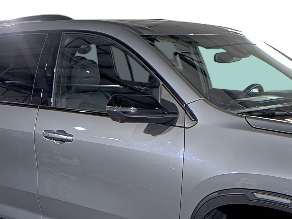2025 GMC Acadia