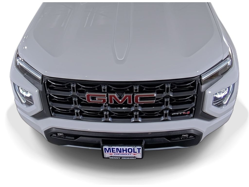 2024 GMC Canyon