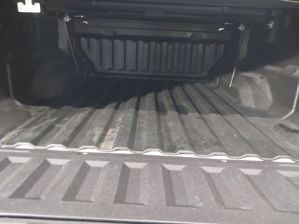 2024 GMC Canyon