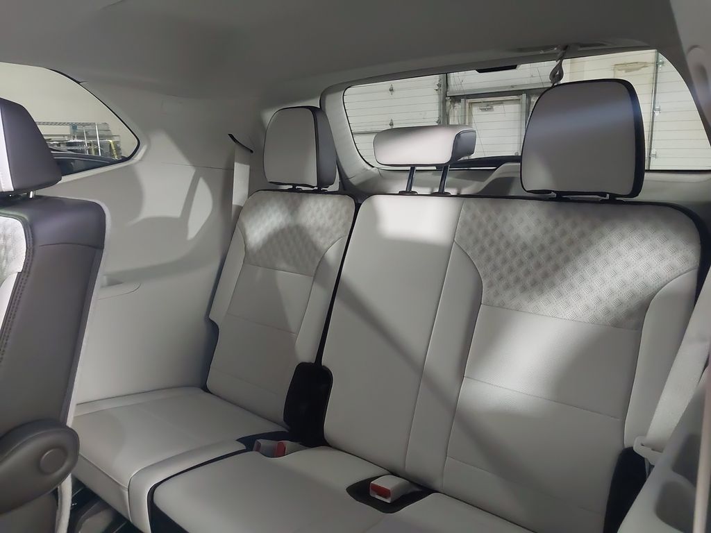 2024 GMC Acadia