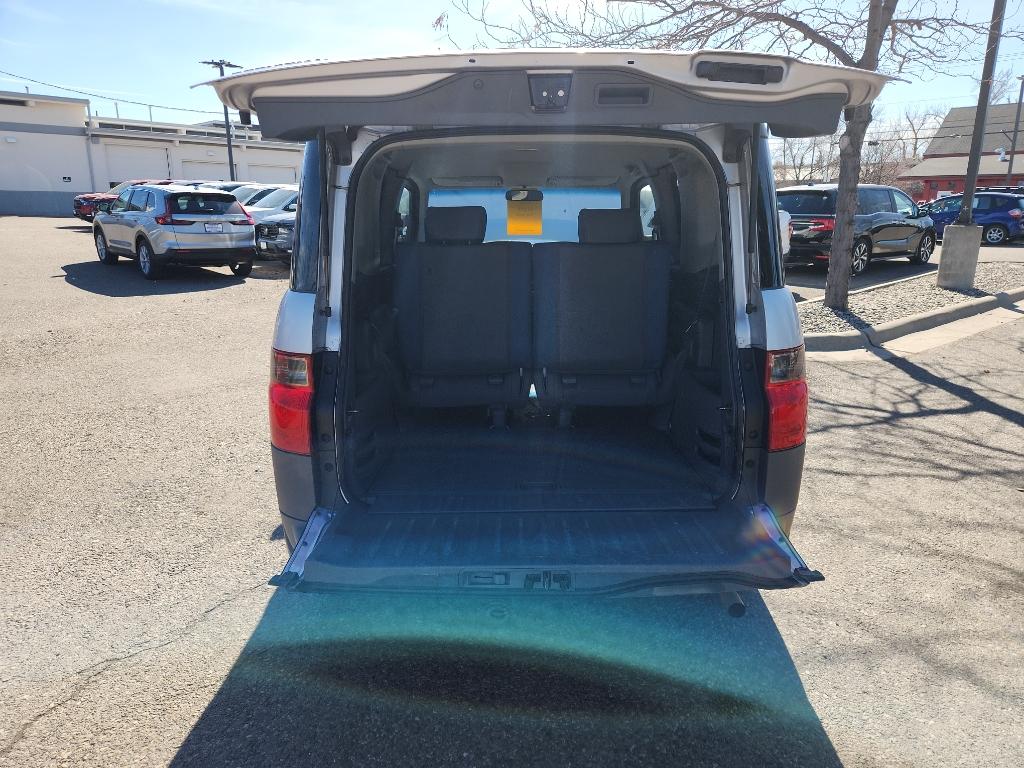 2004 Honda Element