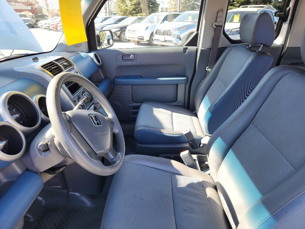 2004 Honda Element