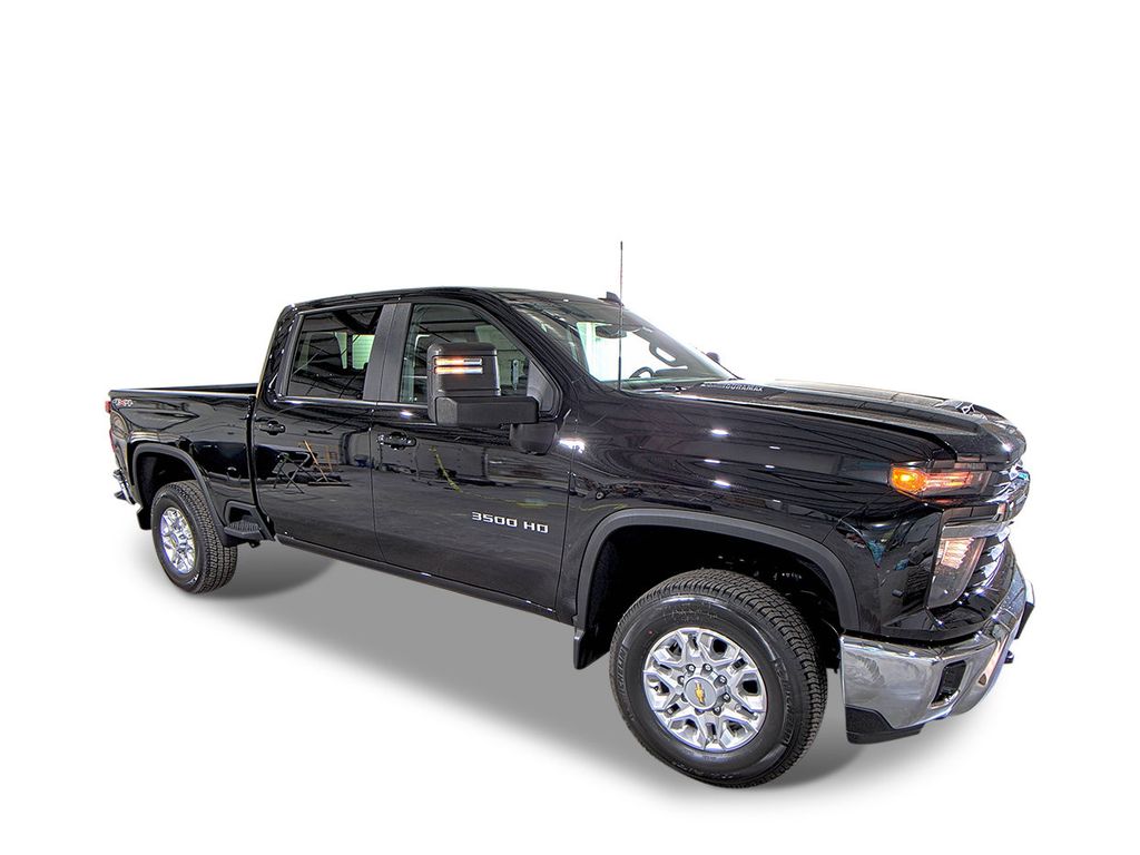 2025 Chevrolet Silverado 3500