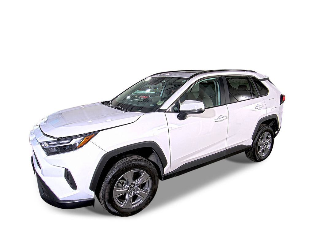 Used 2024 Toyota RAV4 XLE  sUNROOF SUV