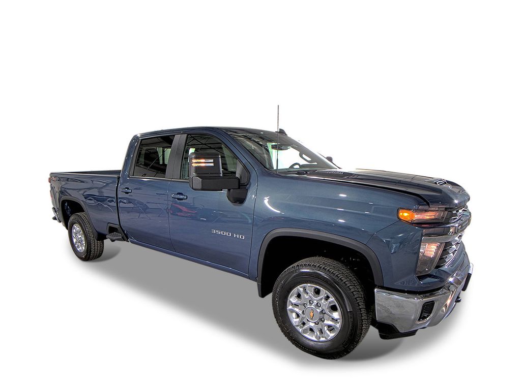 2025 Chevrolet Silverado 3500