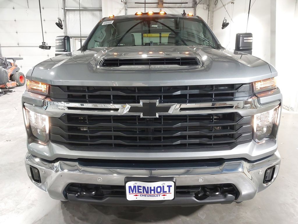 2025 Chevrolet Silverado 3500